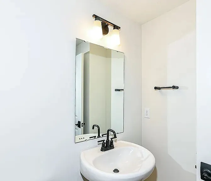 14567 Brecon Ln — Photo 28