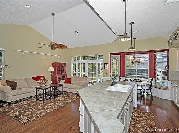 5th image of 3677 High Pine Dr
