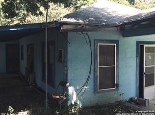 306 Kearney St, Natalia, TX 78059