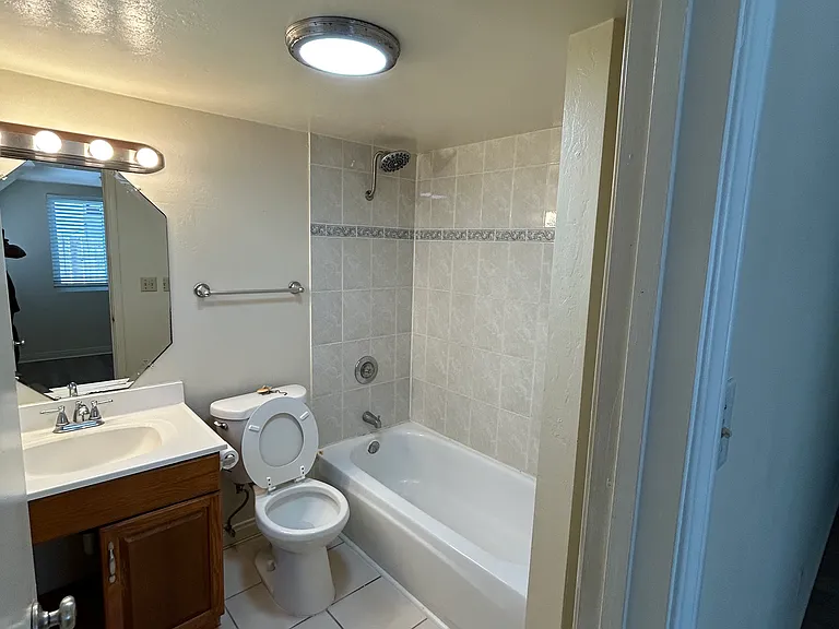 135 Elm Ave — Photo 11