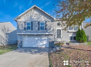 11004 Weber St, Omaha, NE 68142