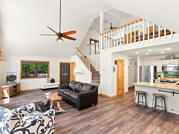 2nd image of 4170 APACHE Drive