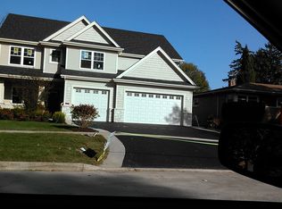 433 S Cherry St, Itasca, IL 60143