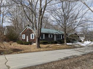 145 Charles St, Belfast, ME 04915