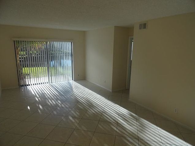 1st image of 10809 Royal Palm Blvd