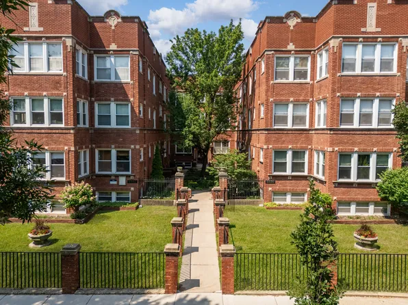 4442 N Beacon St APT 2, Chicago, IL 60640