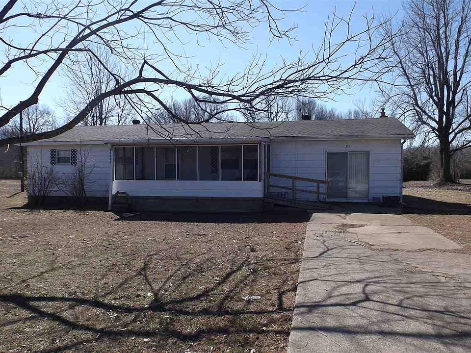 1st image of 374 Lee Ave