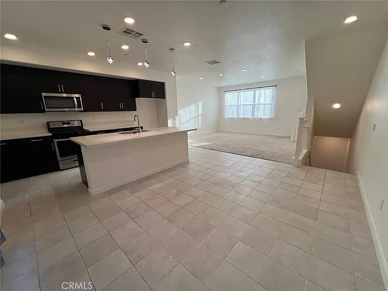 11009 Skyglow Dr — Photo 4
