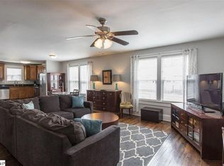 31 Cumberland Ave, Greenville, SC 29607