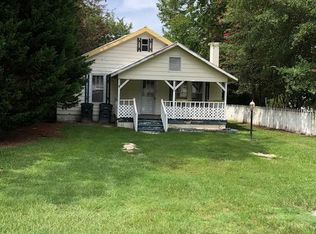 137 E Lillington St, Angier, NC 27501