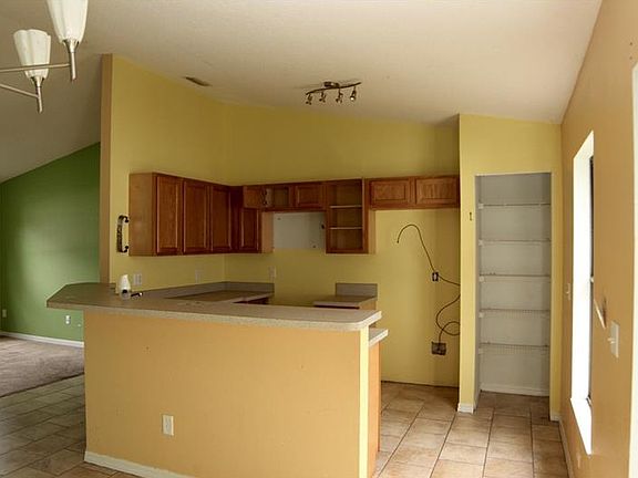 5th image of 775 Hamilton Ave