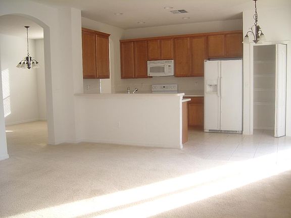 3rd image of 12837 Turnstone Ct