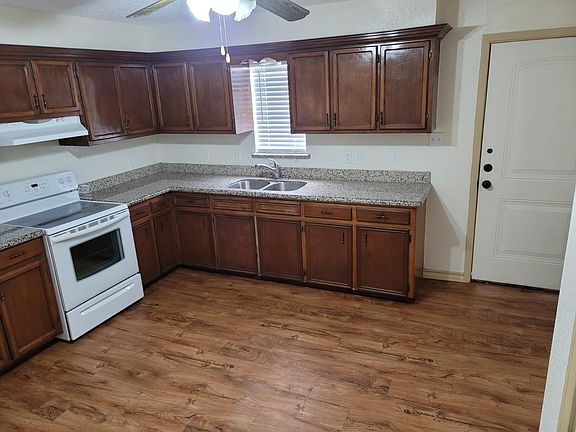 2nd image of 855 Dr Hugh Emerson Rd #B