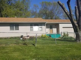 3122 16th St, Rockford, IL 61109