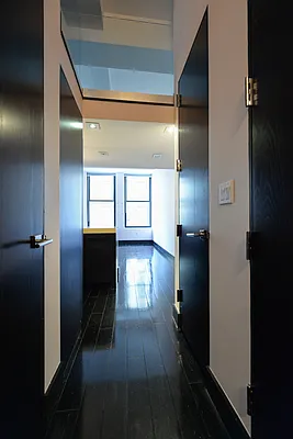 Rented by 212 Consulting Corp | media 23
