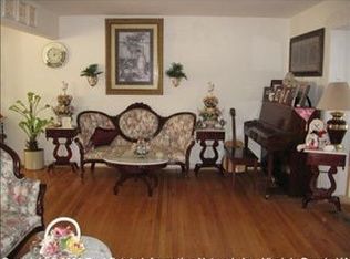 6801 Meadowlawn Dr, Norfolk, VA 23518