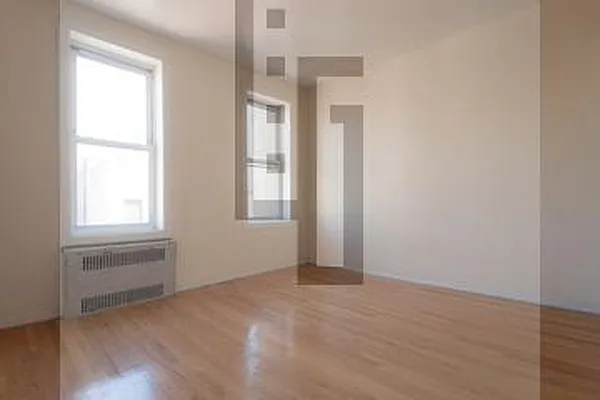 Rented by Loom Group | media 22