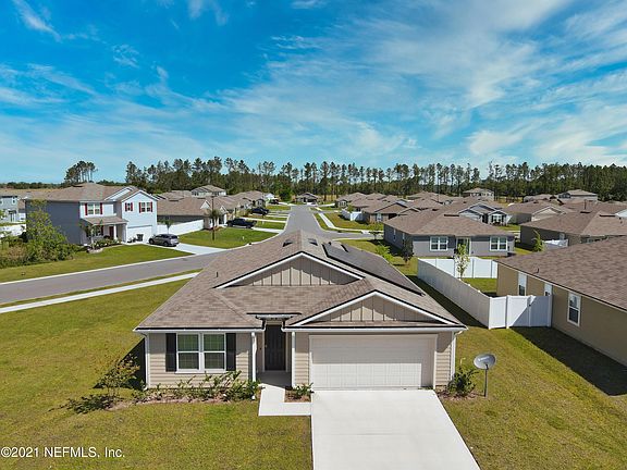 3rd image of 1961 Pebble Point Dr