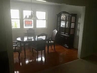 4th image of 518 Delavan Ave #2