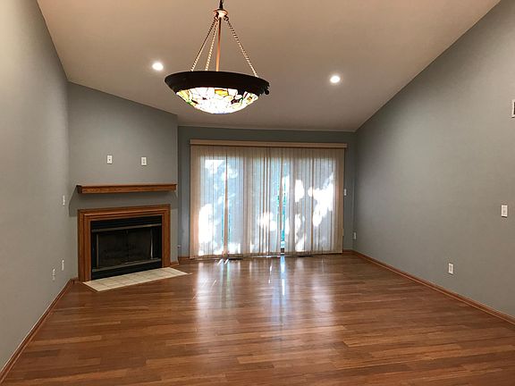 4th image of 7763 Bartles Ave