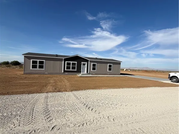 12823 Atsina Rd, Phelan, CA 92371