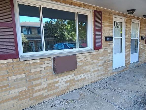 2nd image of 1567 Lee Terrace Dr #E9