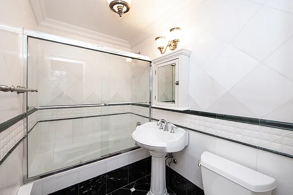 Rented by Douglas Elliman | media 10