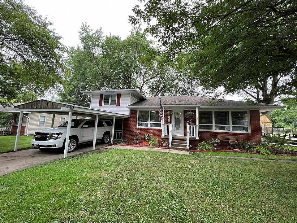 1st image of 615 Sharon St