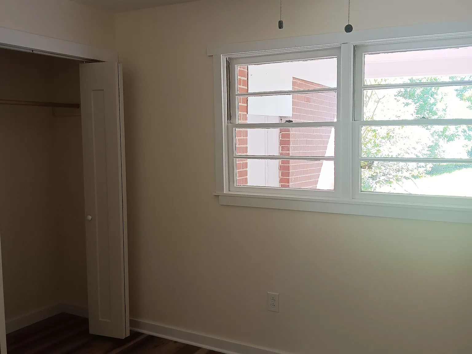 4 bed, 1734 sqft, $1,350 — Photo 2