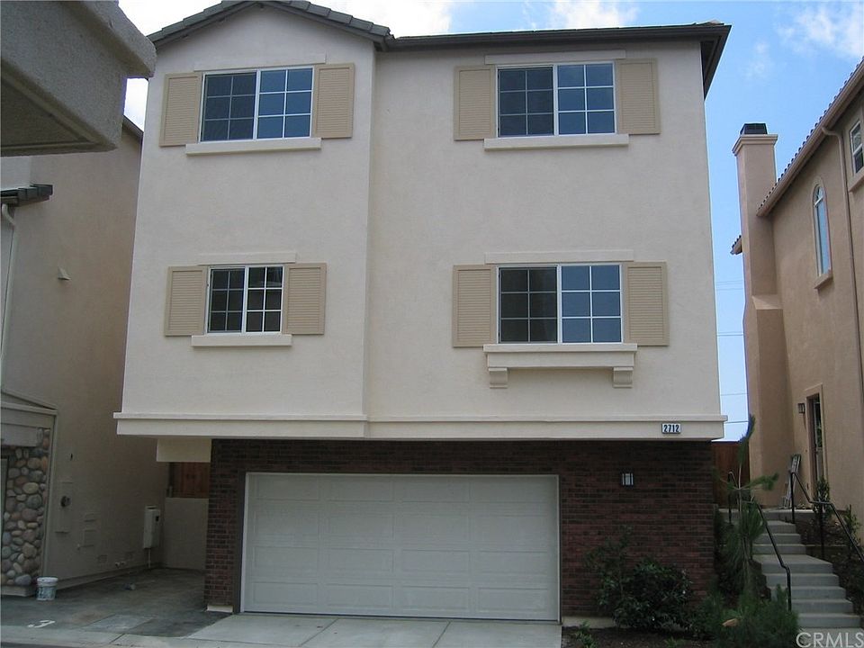 1st image of 2712 Border Ave
