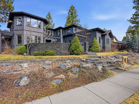 2nd image of 2538 NW Hosmer Lake Dr