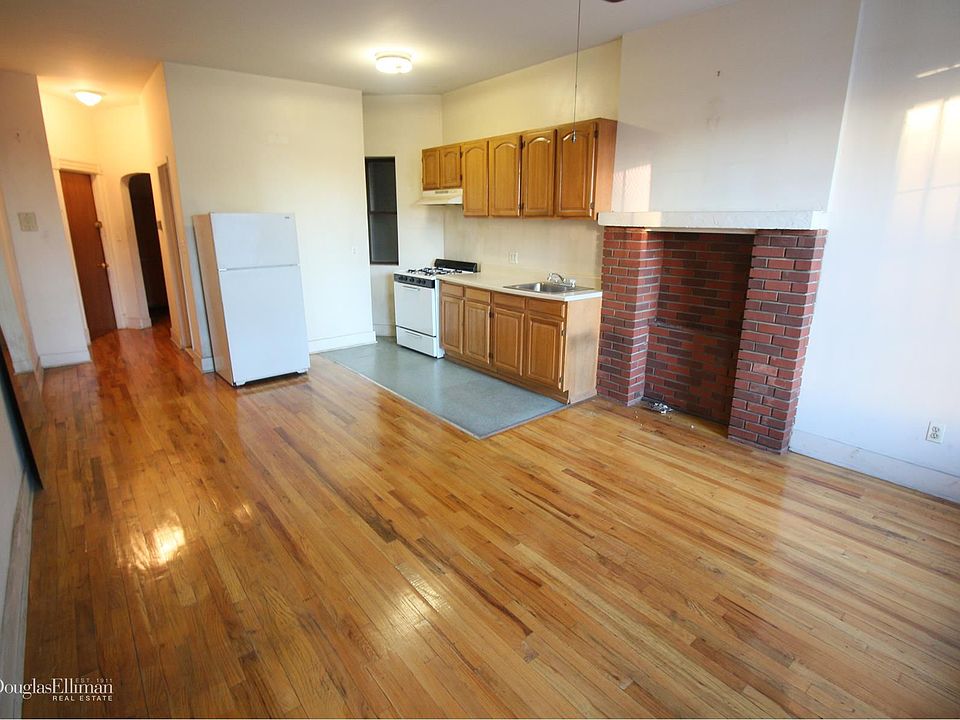 1st image of 216 5th Ave APT 2L