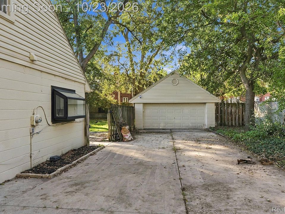428 Girard Ave, photo 30
