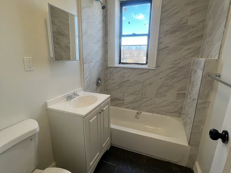 1009 S Orange Ave #505 — Photo 5