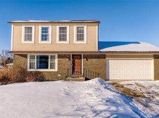 10212 Vienna Dr, Parma, OH