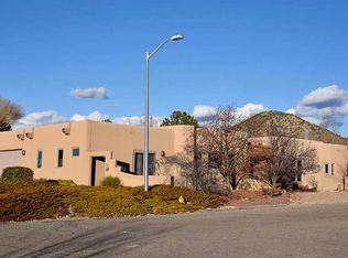 2252 Espejo Pl, Santa Fe, NM 87505