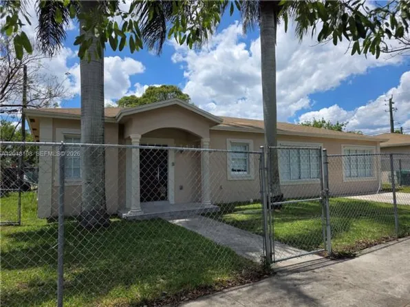 1351 NW 9th Ct, Florida City, FL 33034