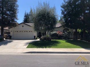 11315 Clarion River Dr, Bakersfield, CA 93311