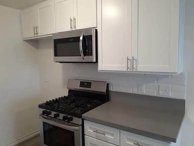 1717 Bedford Ln #1717A — Photo 4