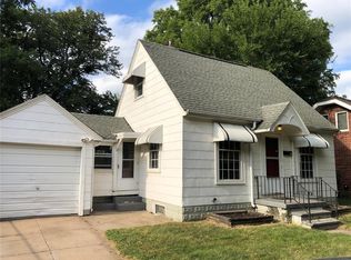 262 21st Ave SW, Cedar Rapids, IA 52404