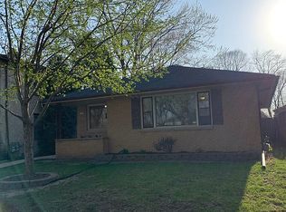 4961 N 90th St, Milwaukee, WI 53225