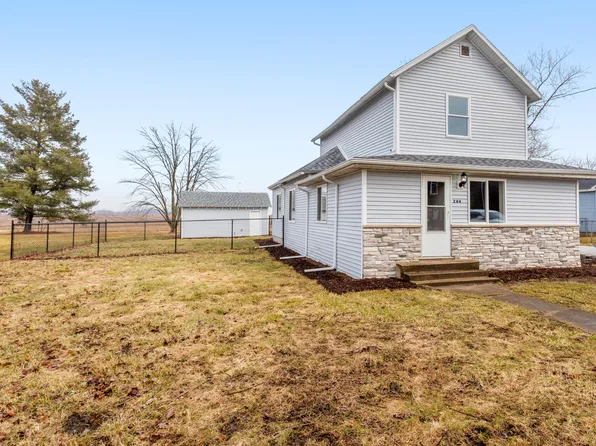 204 4th St, Wheeler, IN 46393