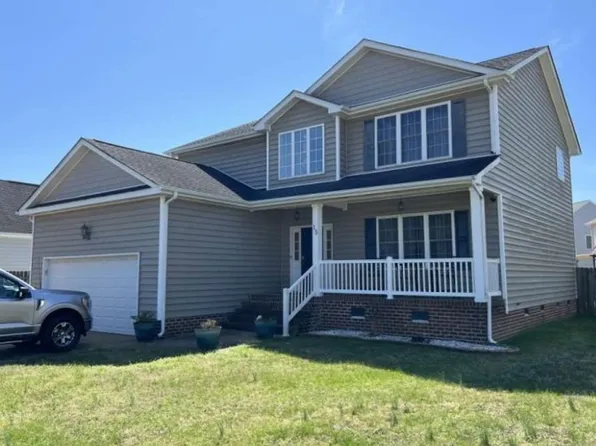 15 Astor Dr, Newport News, VA 23608