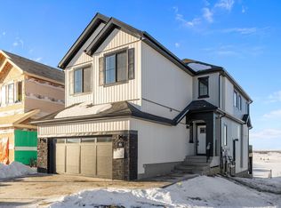 90 Chelles Wynd, Saint Albert, AB T8T 2C1