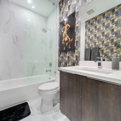 1058 N Victoria Park Rd — Photo 19