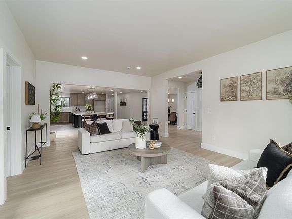 4th image of 8061 Elphick Road