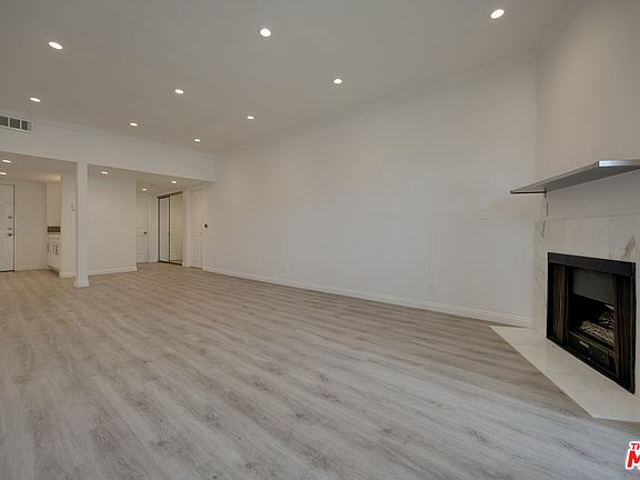 2nd image of 9800 Vidor Dr APT 102