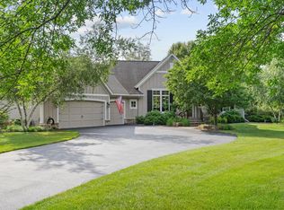 339 Lindsay Rd, Hudson, WI 54016