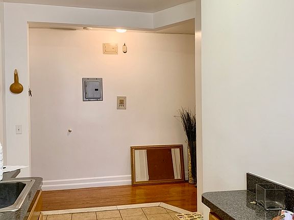 4th image of 84-37 118th St #D