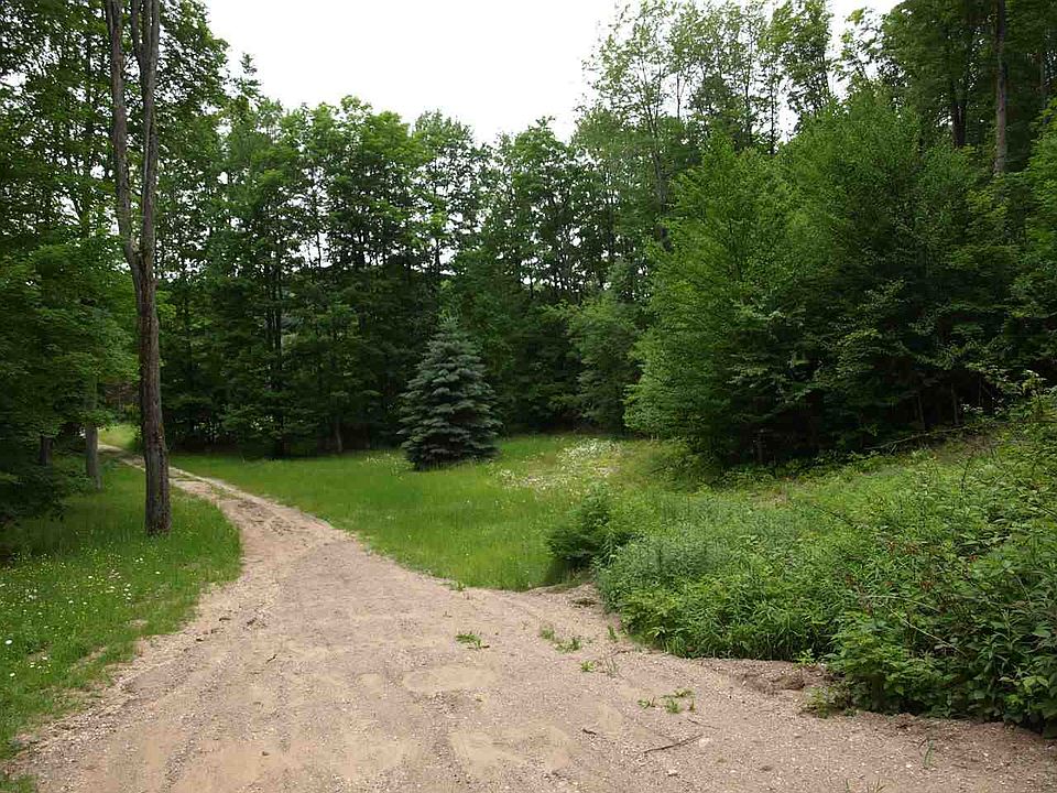 2nd image of 4625 Welsheimer Rd